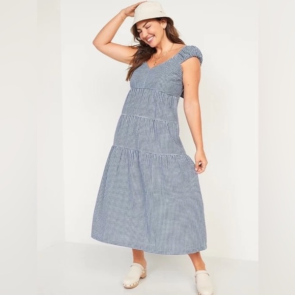 old navy • blue gingham seersucker tiered maxi dress  back tie puff cap sleeves - Picture 5 of 6